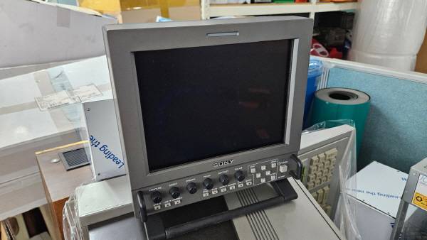 소니 옛날 방송용 LCD 모니터