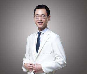 창원 예일안과 심형석 원장