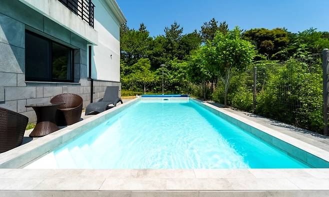 디럭스 풀빌라 / 사진=기린빌라리조트