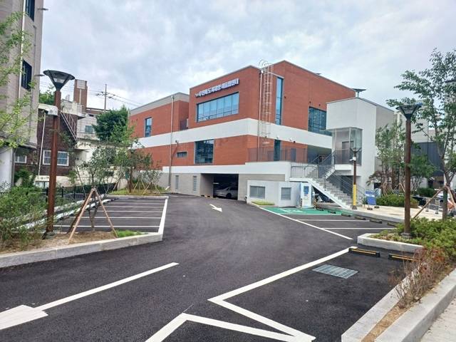 경기 광주시 송정동 우전께 도시재생 어울림센터 건물 전경. 광주시청 제공