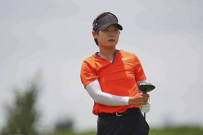 올 시즌 메인후원사가 없어 민무니 모자를 쓰고 경기에 나서고 있는 이소미가 다우 챔피언십에서 임진희와 팀을 이뤄 데뷔 첫 승에 도전한다. AP뉴시스