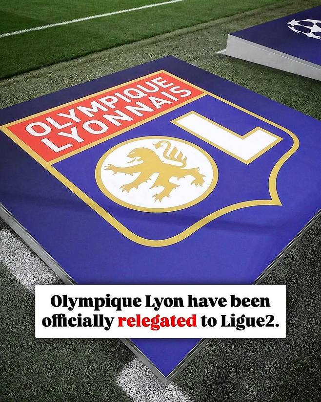 재정 악화를 이유로 프랑스 리그2 강등 징계가 결정된 올랭피크 리옹 구단 엠블럼. /사진=HF월드 SNS 캡처