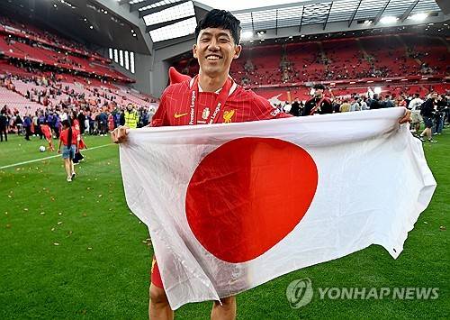 인도네시아 매체 '볼라가' 24일(한국시간) 인도네시아 축구 대표팀 베컴 푸트라가 일본 축구 대표팀 주장인 엔도 와타루와 나눴던 대화를 소개했다고 보도했다.신태용 전 인도네시아 감독이 원한던 꿈을 일본 축구 국가대표팀 주장이 응원했다는 비하인드가 전해졌다.&nbsp;연합뉴스