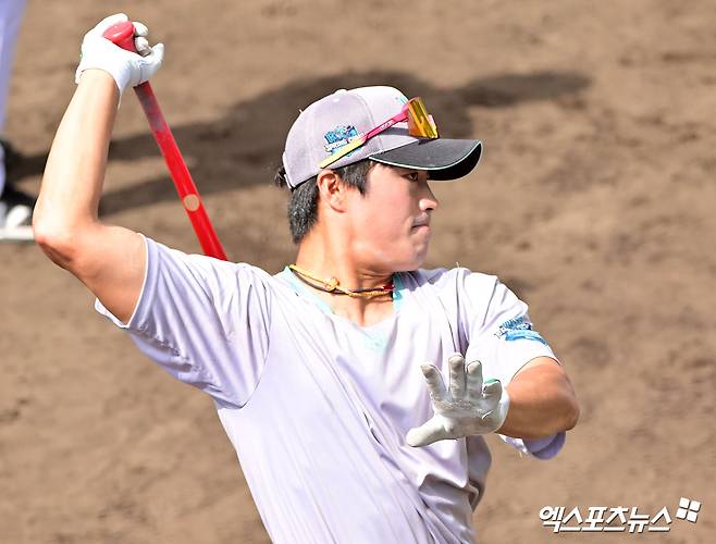 6월 25일 LG 트윈스는 KT 위즈에 좌완투수 임준형을 내주고 내야수 천성호, 포수 김준태를 받아오는 1대2 트레이드를 단행했다. 엑스포츠뉴스 DB