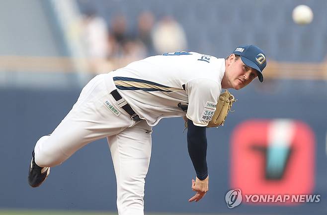 시즌 10승 NC 라일리 [연합뉴스 자료사진]