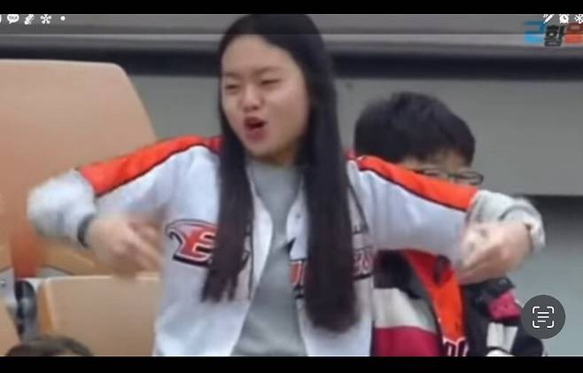 한화 오키도키녀 근황.jpg