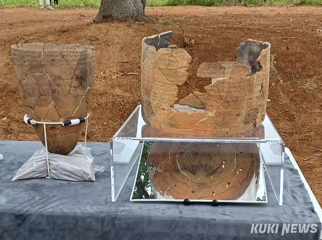 국내 발굴 유물 중 유일한 형태의 평저 토기. 사진=성은숙.