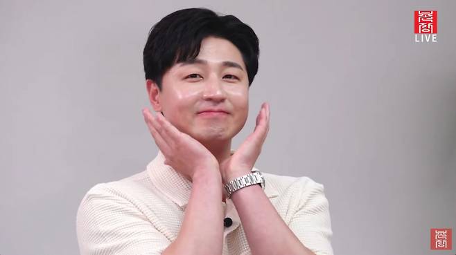 26기 영호. /사진=유튜브 '촌장엔터테인먼트TV' 캡처