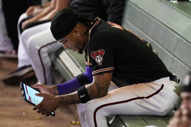 애리조나 다이아몬드백스 내야수 케텔 마르테를 조롱하고 별세한 선수의 어머니를 모욕한 관중이 메이저리그 모든 경기장에 출입 금지 처분을 당했다. 사진은 애리조나에서 활약 중인 마르테의 모습. /사진=로이터