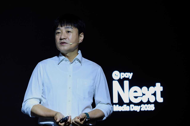 26일 서울 종로구 포시즌스 호텔에서 개최된 기자간담회에서 박상진 네이버페이 대표가 키노트 스피치를 하고 있다. [네이버페이]