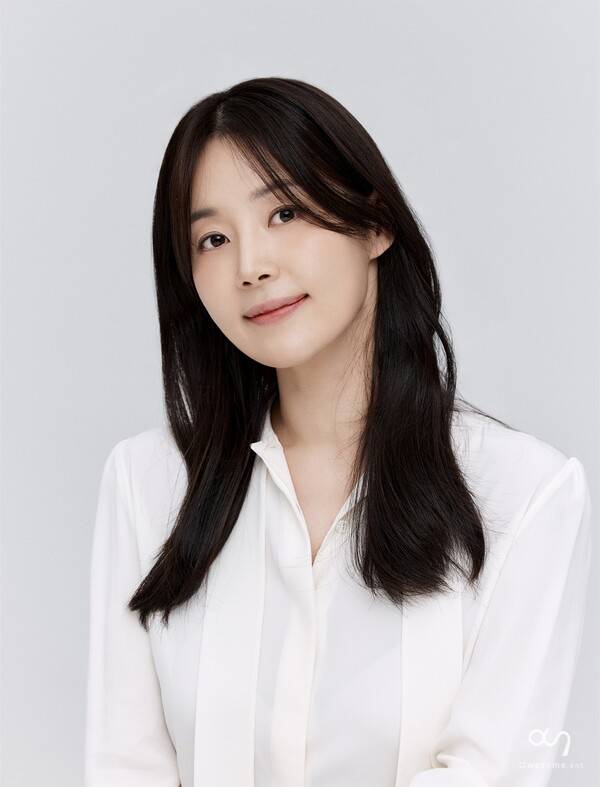 ▲ 배우 한지혜. 제공|어썸이엔티