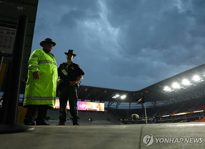 경기가 멈춘 TQL 스타디움 [로이터=연합뉴스. 재판매 및 DB 금지]