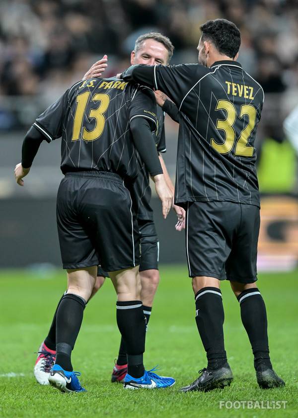 박지성, 마이클 오언, 카를로스 테베스(왼쪽부터, FC스피어). 서형권 기자