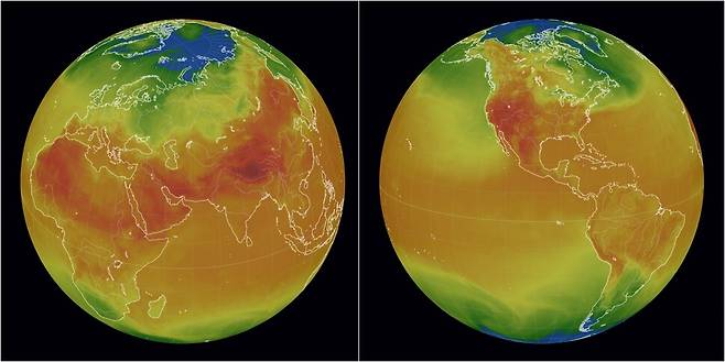 전 세계 기상 상태를 애니메이션 지도 형태로 제공하는 서비스 ‘어스널스쿨’의 지구본에 27일 오전 아시아, 아프리카, 북미 등 세계 기온 분포가 붉은색으로 나타나고 있다. 기온이 높아질수록 색이 붉어진다. 어스널스쿨 갈무리