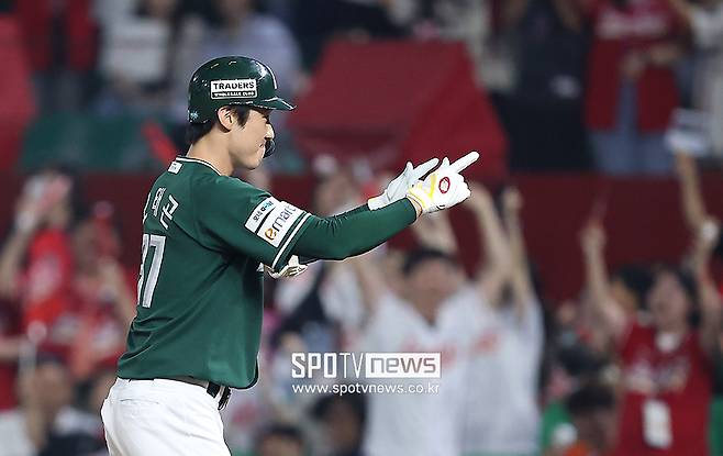 ▲ 7회 대타 결승타를 때린 오태곤 ⓒ곽혜미 기자