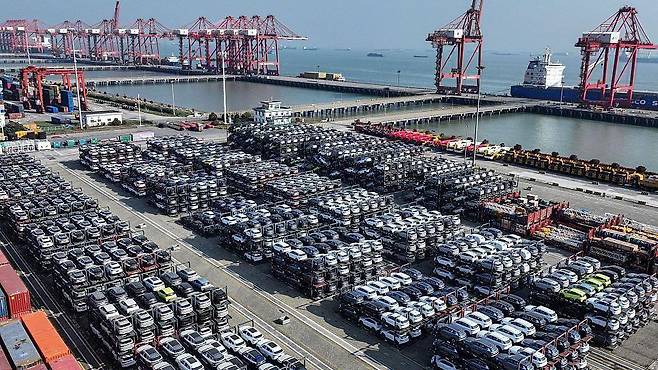 중국 전기차 제조사들은 해외 판매 확대를 위해 노력하고 있다