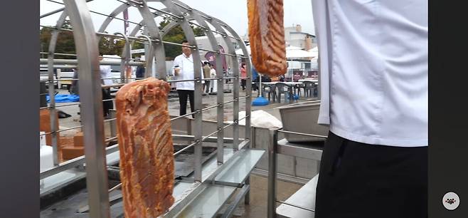 Screenshot_20250614_193211_YouTube.jpg 다시보는 백종원의 홍성 바비큐 축제 논란