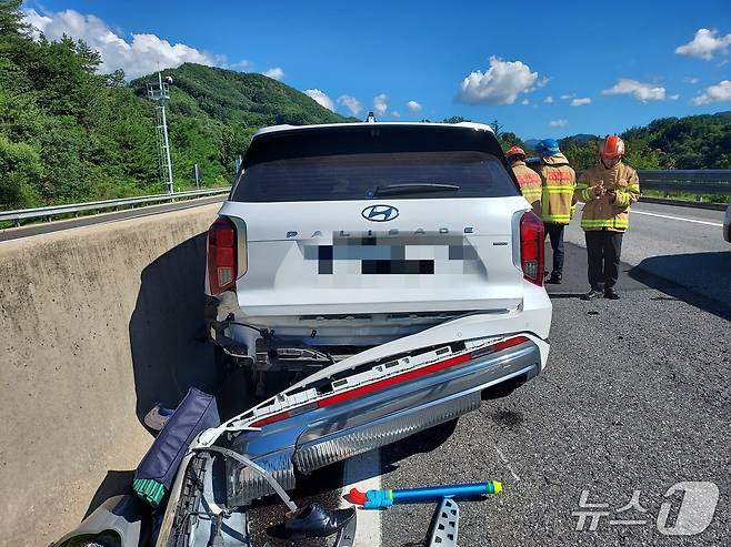 무주 대전통영고속도로 사고 현장.(전북소방본부 제공. 재판매 및 DB금지)