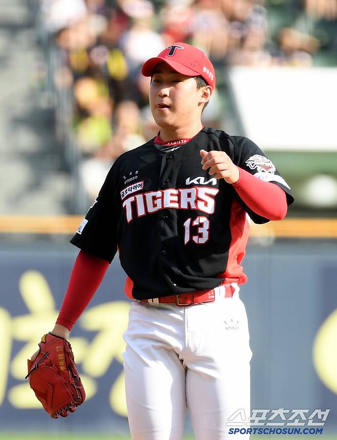 29일 잠실구장에서 열린 LG 트윈스와 KIA 타이거즈의 경기. KIA 윤영철이 숨을 고르고 있다. 잠실=박재만 기자 pjm@sportschosun.com/2025.06.29/