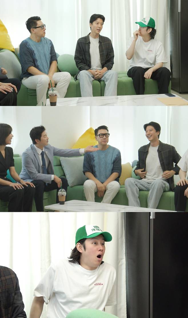 SBS ‘미운 우리 새끼’(미우새)에서는 결혼 3개월 차에 접어든 이상민이 이동건, 김희철과 함께 이혼 전문 변호사들을 찾아가는 모습이 공개될 예정이다. 이들은 결혼과 이혼을 주제로 진지한 대화를 나누며, 스튜디오를 깜짝 놀라게 했다. 특히 변호사 중 한 명은 자신이 톱스타의 이혼을 담당했다고 밝히며, 이동건의 실제 사례임을 공개해 현장을 술렁이게 했다. 또한 김희철은 결혼 후 아내의 연락처조차 부모에게 공유하지 않겠다는 단호한 입장을 밝혀 모벤져스를 비롯한 모두를 충격에 빠뜨렸다. 방송은 단순한 예능을 넘어 이혼이라는 민감한 주제를 솔직하게 풀어내며 웃음과 진중함을 동시에 담아낼 예정이다.