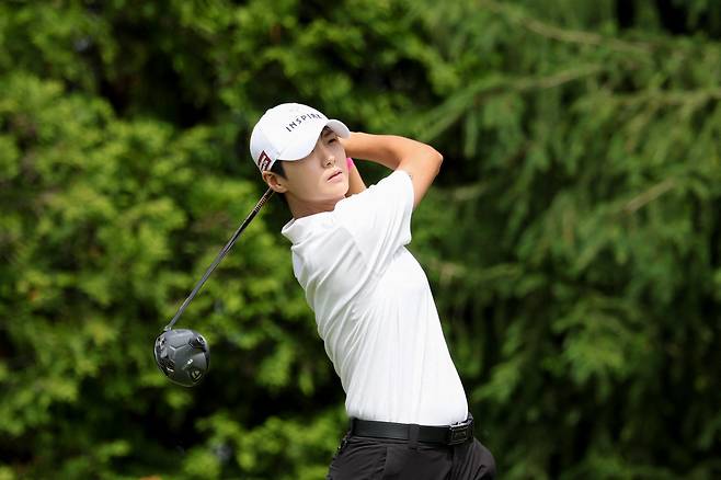 박성현이 27일 미국 미시건주 미들랜드 컨트리클럽에서 열린 LPGA 투어 다우 챔피언십 1라운드에서 6번홀 티샷을 하고 있다./AFP 연합뉴스