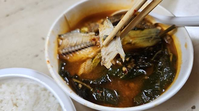 20250628_110019.jpg 아들 야구팀 가족들과 멀리 가서 민물매운탕