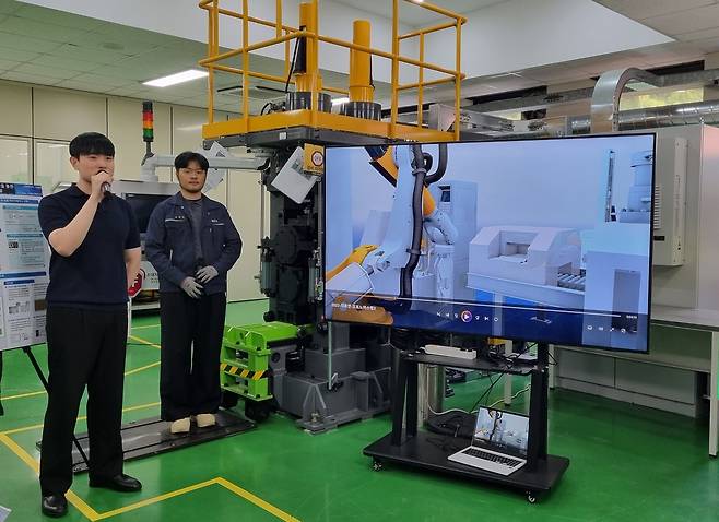 재료연 오토노머스 랩  [촬영 박주영]