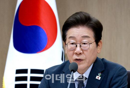 이재명 대통령이 지난 24일 서울 용산 대통령실 청사에서 열린 국무회의에서 발언하고 있다.(사진=대통령실통신사진기자단)