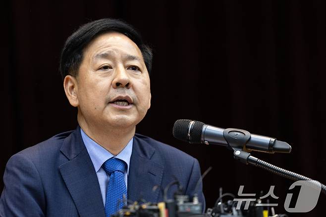 이재명 정부 첫 경제부총리 겸 기획재정부 장관 후보자로 지명된 구윤철 전 국무조정실장이 29일 서울 중구 예금보험공사에서 기자단 간담회를 하고 있다. 2025.6.29/뉴스1 ⓒ News1 이승배 기자