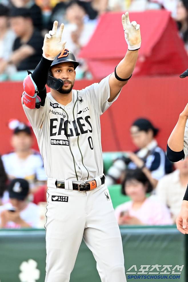 29일 인천SSG랜더스필드에서 열린 한화와 SSG의 경기, 4회초 리베라토가 안타를 치고 있다. 인천=허상욱 기자wook@sportschosun.com/2025.06.29/