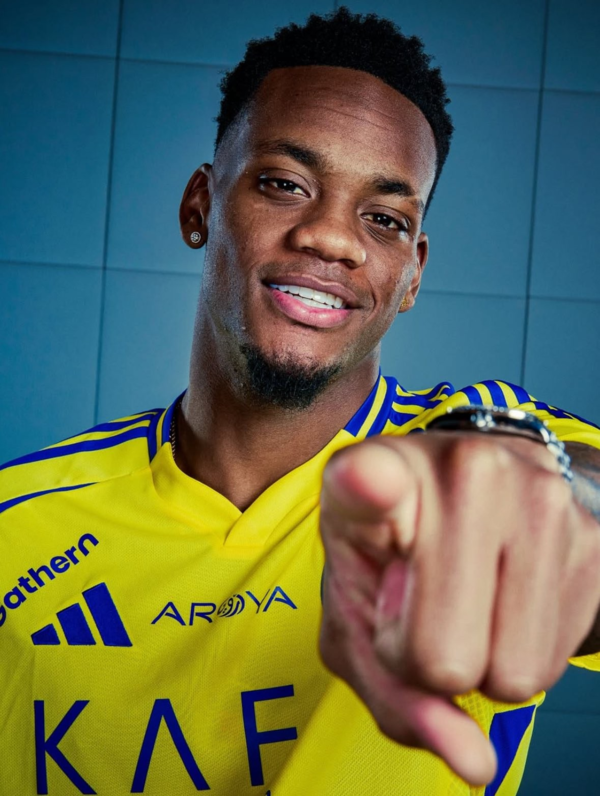 사진=로마노 기자 SNS