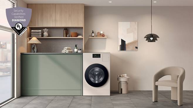 삼성전자 '비스포크 AI 콤보' 일체형 세탁건조기 라이프스타일 이미지. / 사진=삼성전자