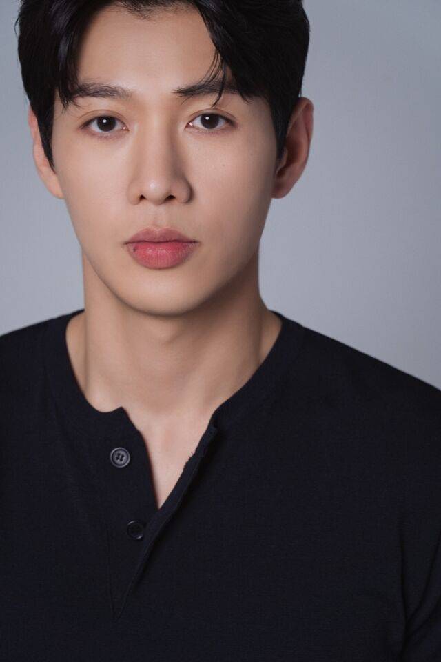 문유강 / 워크하우스컴퍼니