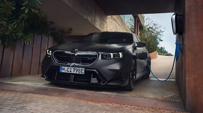 BMW M5
