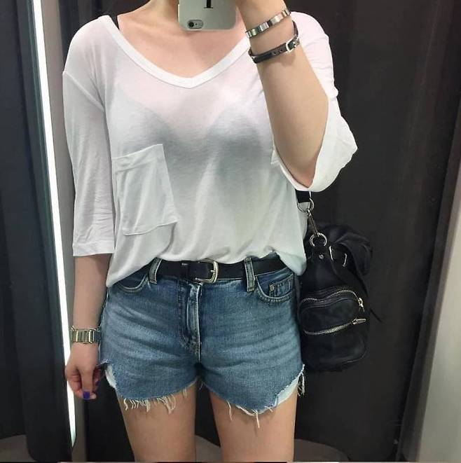 20250701102740_QbmutyudCo.jpg 여름 코디 호불호