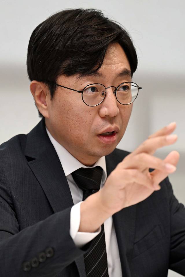 유진환 삼성자산운용 글로벌상품전략담당(상무)이 지난달 24일 서울 서초구 삼성자산운용 사옥에서 서울경제신문과 인터뷰를 하고 있다. 조태형 기자 2025.06.24