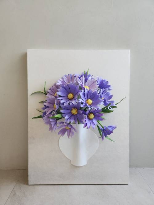 ◇김미라 作 ‘달항아리에 쑥부쟁이’