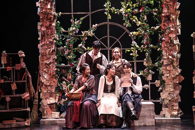 DIMF 창작지원작 '셰익스피스' 공연 모습. <DIMF 제공>