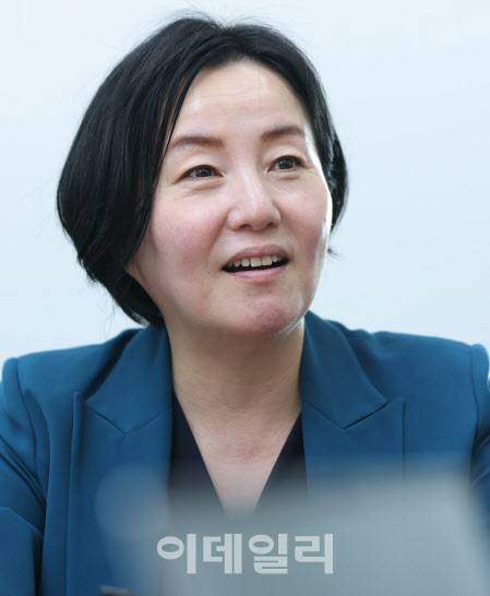 [이데일리 노진환 기자] 제윤경 국회의장 민생특별보좌관이 2일 서울 여의도 국회에서 이데일리와 인터뷰를 하고 있다.