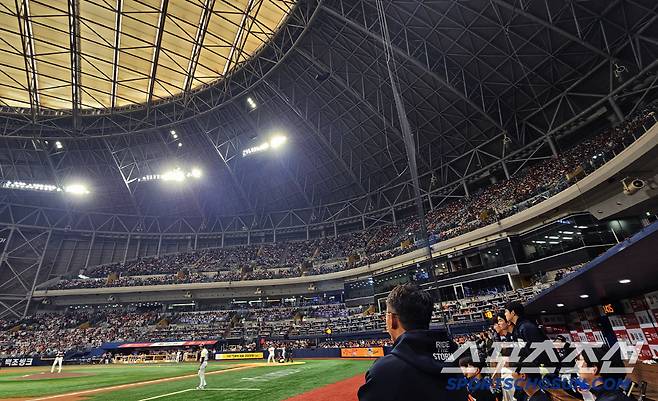 11일 고척돔에서 열린 KBO리그 키움과 한화의 경기. 고척돔 시즌 7번째 매진을 기록했다. 구단 창단 첫 7경기 연속 매진 기록한 고척돔. 고척=송정헌 기자songs@sportschosun.com/2025.05.11/