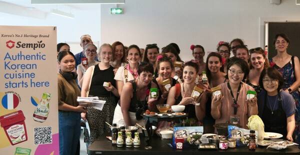 &nbsp; &nbsp; &nbsp; &nbsp; &nbsp; &nbsp; &nbsp; &nbsp; &nbsp; &nbsp; &nbsp; &nbsp; &nbsp; &nbsp; &nbsp; &nbsp; &nbsp; &nbsp;샘표, 프랑스 디종에서 한식 요리의 즐거움 알려