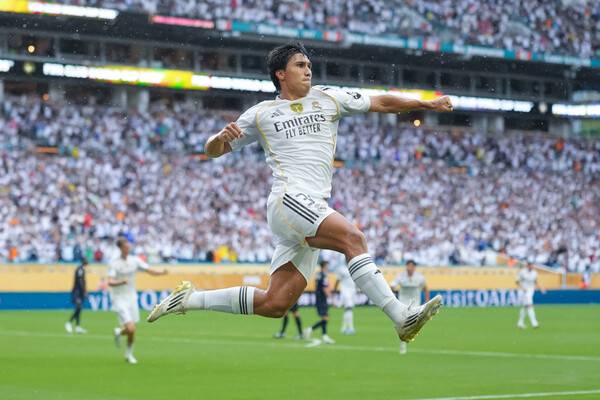 레알 마드리드의 곤살로 가르시아가 2일(한국시각) 열린 2025 국제축구연맹 클럽 월드컵 16강전 유벤투스와 경기에서 후반 결승골을 넣은 뒤 기뻐하고 있다. 마이애미/신화 연합뉴스