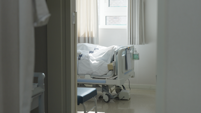 전문가들은 연명의료 중단 이후에도 환자들이 제대로된 돌봄을 받을 수 있는 시스템이 갖춰져 있지 않다고 지적한다. 사진은 독립형 호스피스 시설인 전진상의원 호스피스센터의 병동 모습. 이수연 PD