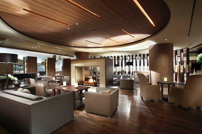 신라호텔 더 라이브러리.