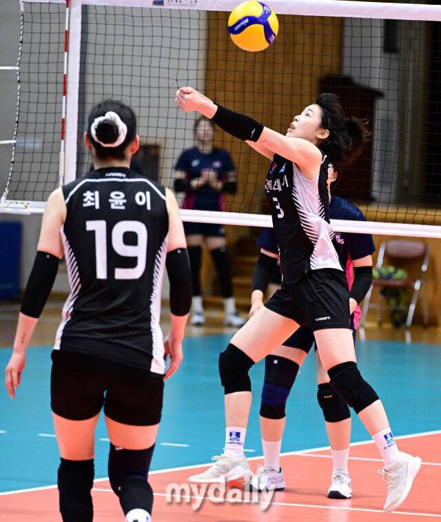 언더 패스를 올리는 하효림./단양=유진형 기자