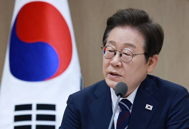 이재명 대통령이 지난 1일 서울 용산 대통령실 청사에서 열린 국무회의에서 발언하고 있다. [연합]