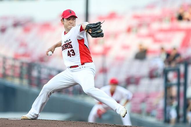 ▲ 향후 다양한 방안에서 활용이 예고된 김건국 ⓒKIA타이거즈