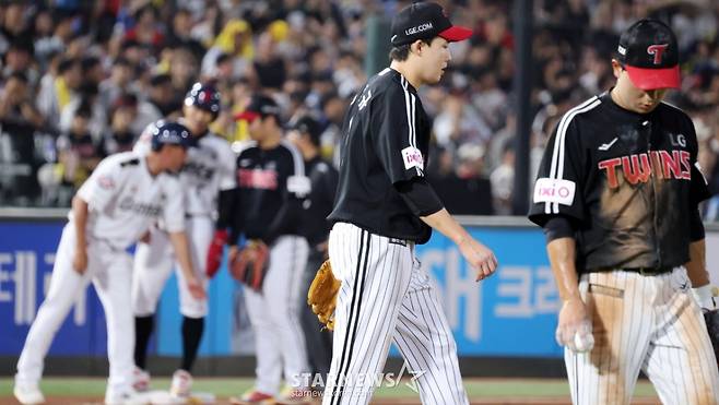 [포토]감보아 맞대결 패전위기 임찬규