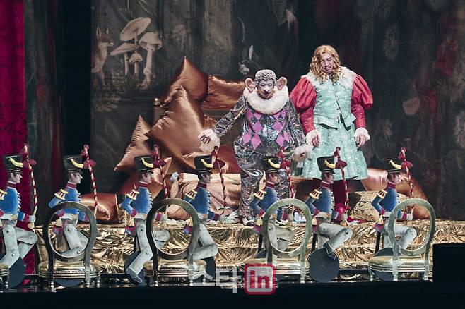 국립오페라단 ‘세 개의 오렌지에 대한 사랑’의 한 장면. (사진=국립오페라단)