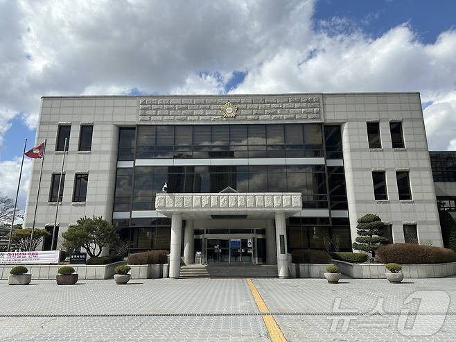 충주시의회 전경